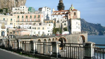 Atrani, l'assessore Cosenza visita i cantieri